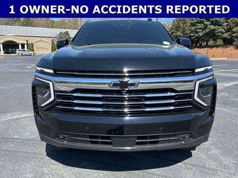Used 2025 Chevrolet Tahoe LT w/ Comfort Package image 13