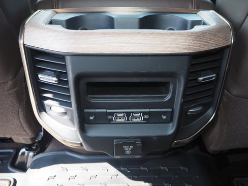 New 2025 RAM 2500 Limited image 15