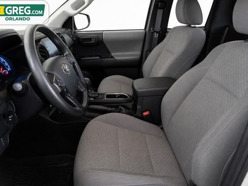 Used 2022 Toyota Tacoma SR RWD image 10