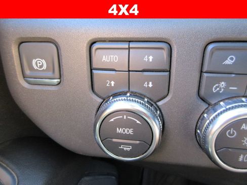 Certified 2025 GMC Sierra 1500 Elevation w/ Elevation Premium Package AWD/4WD image 32