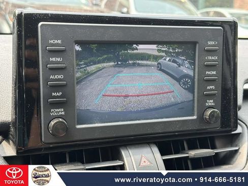 Used 2019 Toyota RAV4 LE w/ Carpet Mat Package AWD/4WD image 22