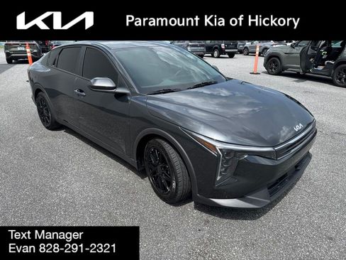 Used 2025 Kia K4 FWD image 3