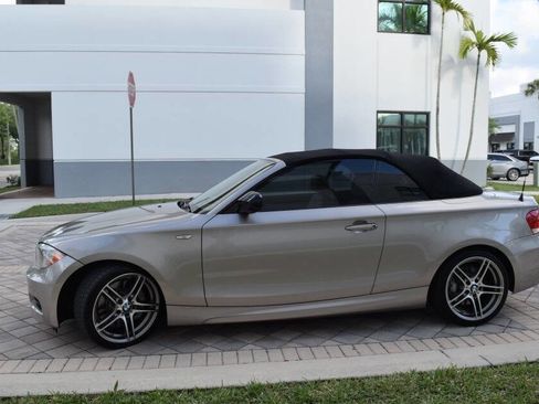 Used 2013 BMW 135is Convertible RWD image 4