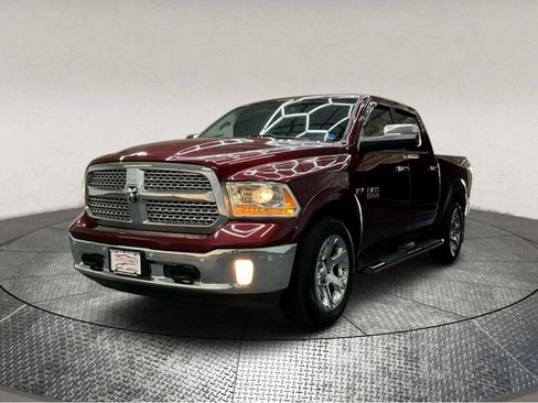 Used 2016 RAM 1500 Laramie w/ Convenience Group image 4