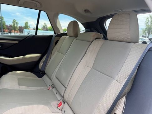 Used 2023 Subaru Outback Premium AWD/4WD image 31