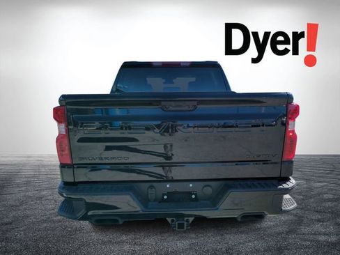 New 2026 Chevrolet Silverado 1500 Custom Trail Boss w/ Midnight Edition image 5