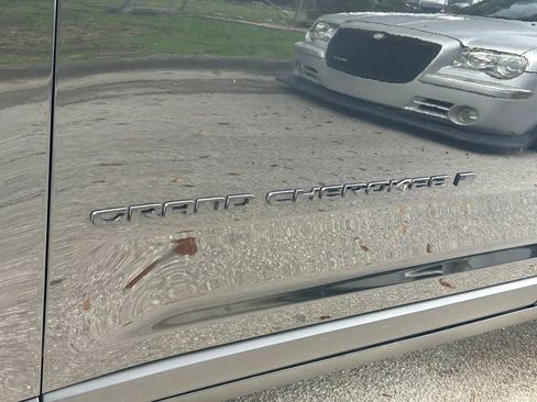 Used 2024 Jeep Grand Cherokee Limited w/ Black Appearance Package image 31