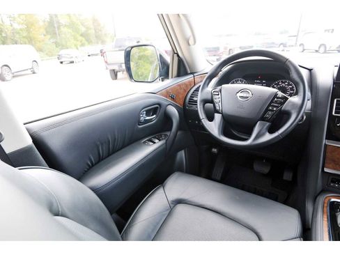 Used 2024 Nissan Armada SL w/ Cargo Package image 6