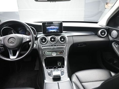 Used 2016 Mercedes-Benz C 300 Sedan image 9