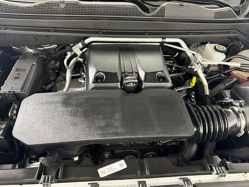Used 2025 GMC Canyon Elevation RWD image 34