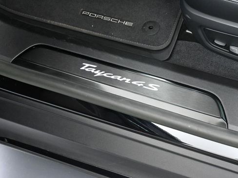 Certified 2023 Porsche Taycan 4S image 16