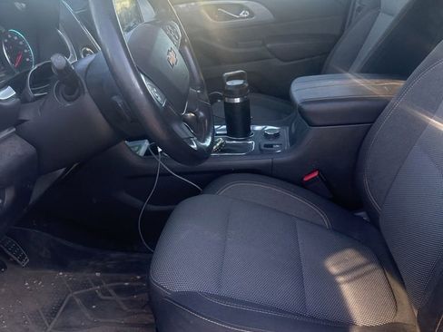 Used 2019 Chevrolet Traverse LT AWD/4WD image 4
