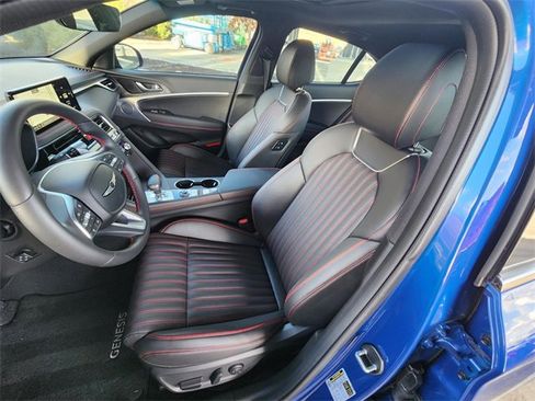 Used 2025 Genesis G70 2.5T w/ Sport Prestige Package image 17