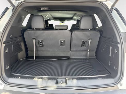 New 2026 GMC Acadia Elevation w/ Black Edition FWD image 24