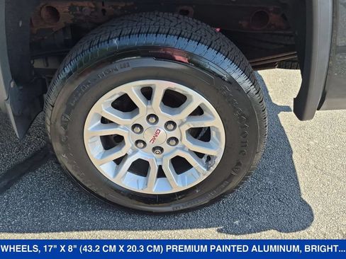 Used 2018 GMC Sierra 1500 SLE w/ SLE Value Package AWD/4WD image 9