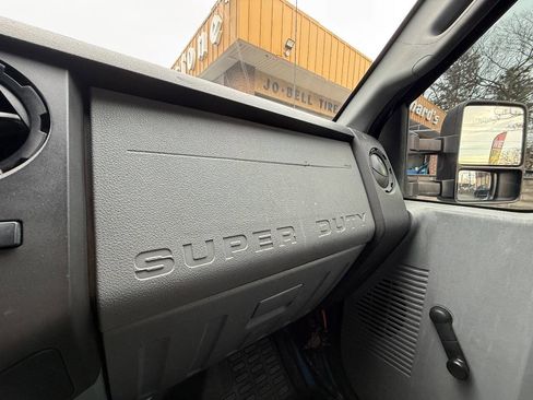 Used 2016 Ford F450 XL w/ Snow Plow Prep Package image 15