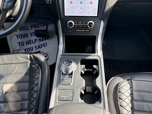 Certified 2022 Ford Edge SE w/ Black Appearance Package image 13