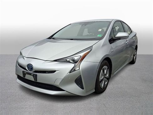Used 2017 Toyota Prius Two w/ Prius Two Safety Plus Package image 1
