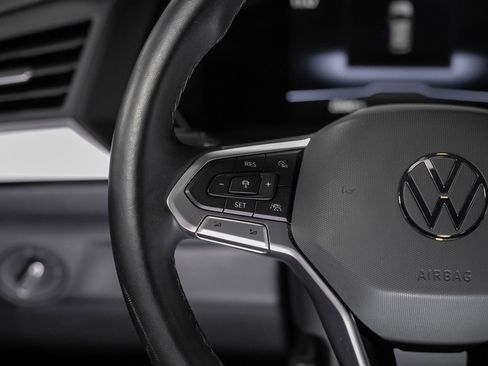 Used 2022 Volkswagen Jetta Sport image 41