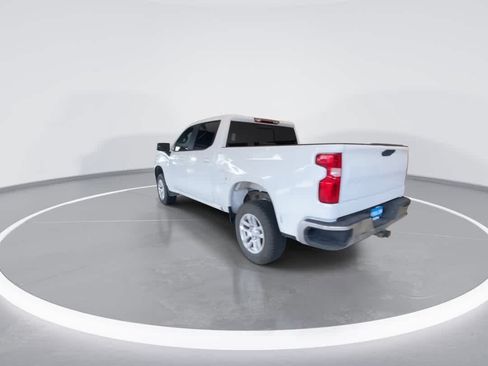 Used 2020 Chevrolet Silverado 1500 LT w/ Convenience Package AWD/4WD image 6