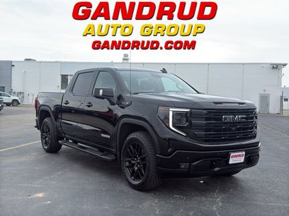 Used 2024 GMC Sierra 1500 Elevation w/ Elevation Premium Package