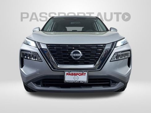 Certified 2023 Nissan Rogue SV image 2