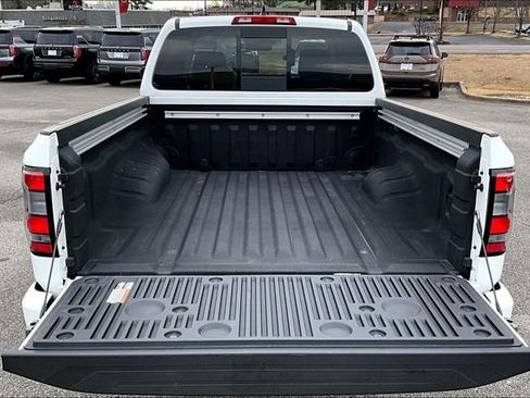 Certified 2024 Nissan Frontier SV w/ SV Convenience Package image 32