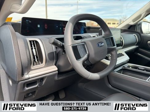 Used 2025 Ford Expedition Max Active RWD image 21