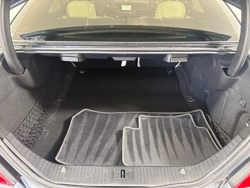 Used 2012 Mercedes-Benz CLS 550 image 28