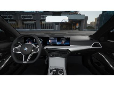 Used 2026 BMW 330i Sedan w/ M Sport Package image 10