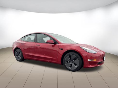 Used 2022 Tesla Model 3 Long Range AWD/4WD image 1