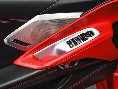 Used 2024 Chevrolet Corvette Stingray w/ Z51 Performance Package image 12