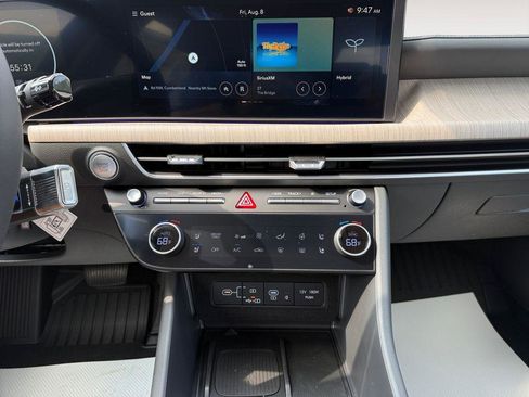 New 2025 Hyundai Sonata Limited image 21