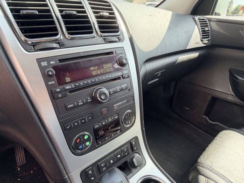 Used 2011 GMC Acadia SLT AWD/4WD image 14
