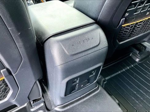 Used 2022 Ford Bronco Badlands AWD/4WD image 25