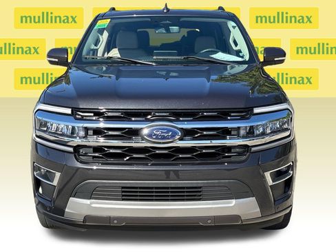 Used 2023 Ford Expedition Limited image 15