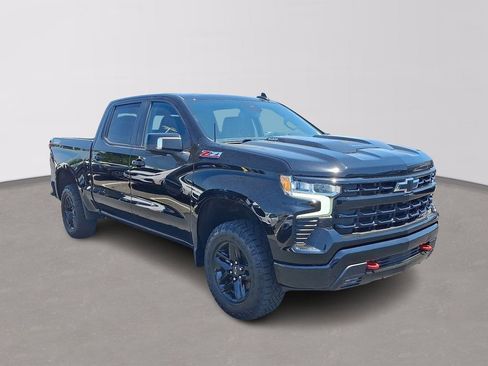 Certified 2023 Chevrolet Silverado 1500 LT Trail Boss w/ LT Trail Boss Premium Package AWD/4WD image 3