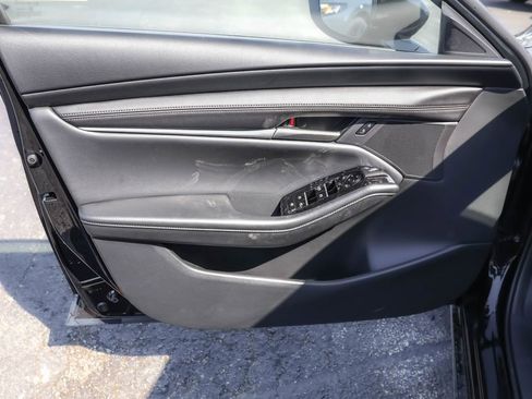 New 2026 MAZDA MAZDA3 s FWD image 31