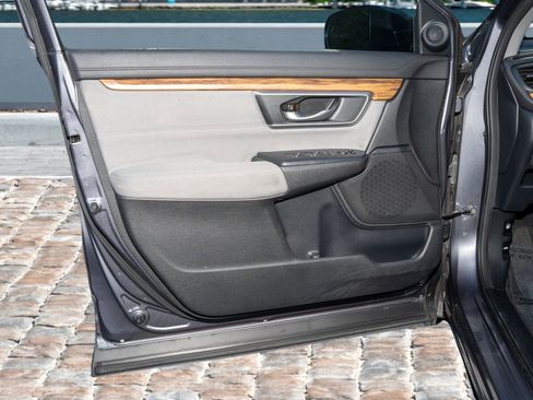 Used 2020 Honda CR-V EX image 10