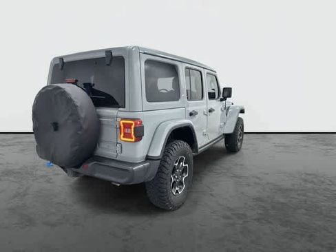 Used 2023 Jeep Wrangler Unlimited Rubicon 4xe w/ Cold Weather Group AWD/4WD image 3