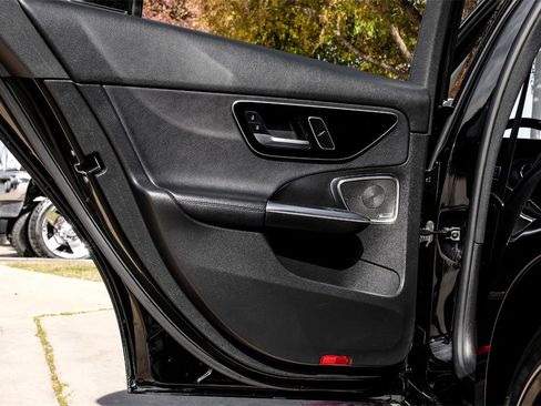 Used 2022 Mercedes-Benz C 300 Sedan w/ Exclusive Trim Package image 50