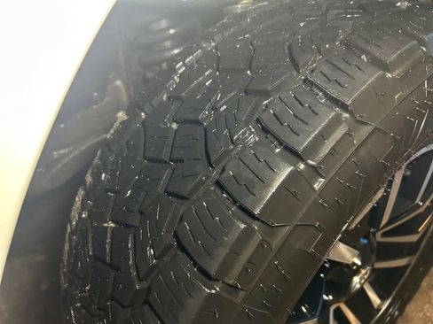 Used 2020 Toyota Tacoma TRD Sport image 24