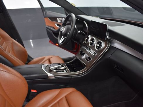 Used 2021 Mercedes-Benz C 300 4MATIC Sedan image 21