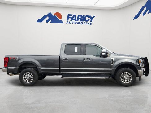 Used 2020 Ford F350 XLT w/ XLT Premium Package AWD/4WD image 4