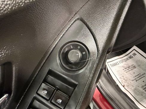 Used 2016 Chevrolet Trax LT w/ LT Sun and Sound Package image 19