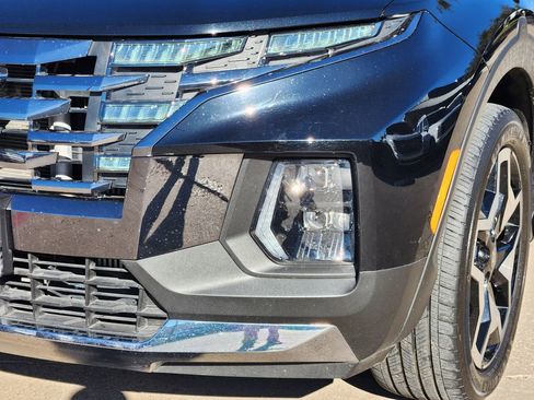 Certified 2024 Hyundai Santa Cruz Limited image 8