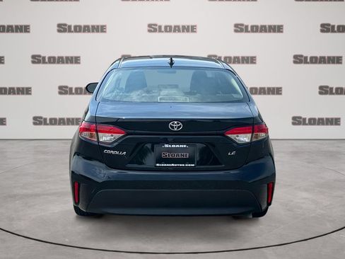 Used 2023 Toyota Corolla LE w/ Carpet Mat Package (TMS) FWD image 4