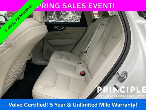 Certified 2024 Volvo XC60 B5 Ultimate w/ Climate Package image 27