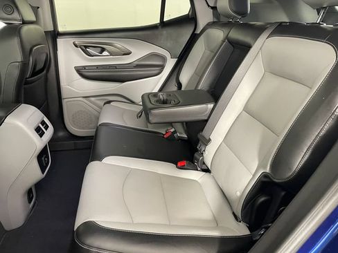 Certified 2022 GMC Terrain SLT w/ Infotainment Package II FWD image 15
