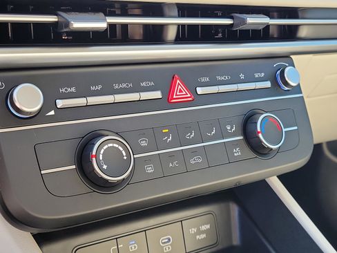 New 2026 Hyundai Tucson SE image 21